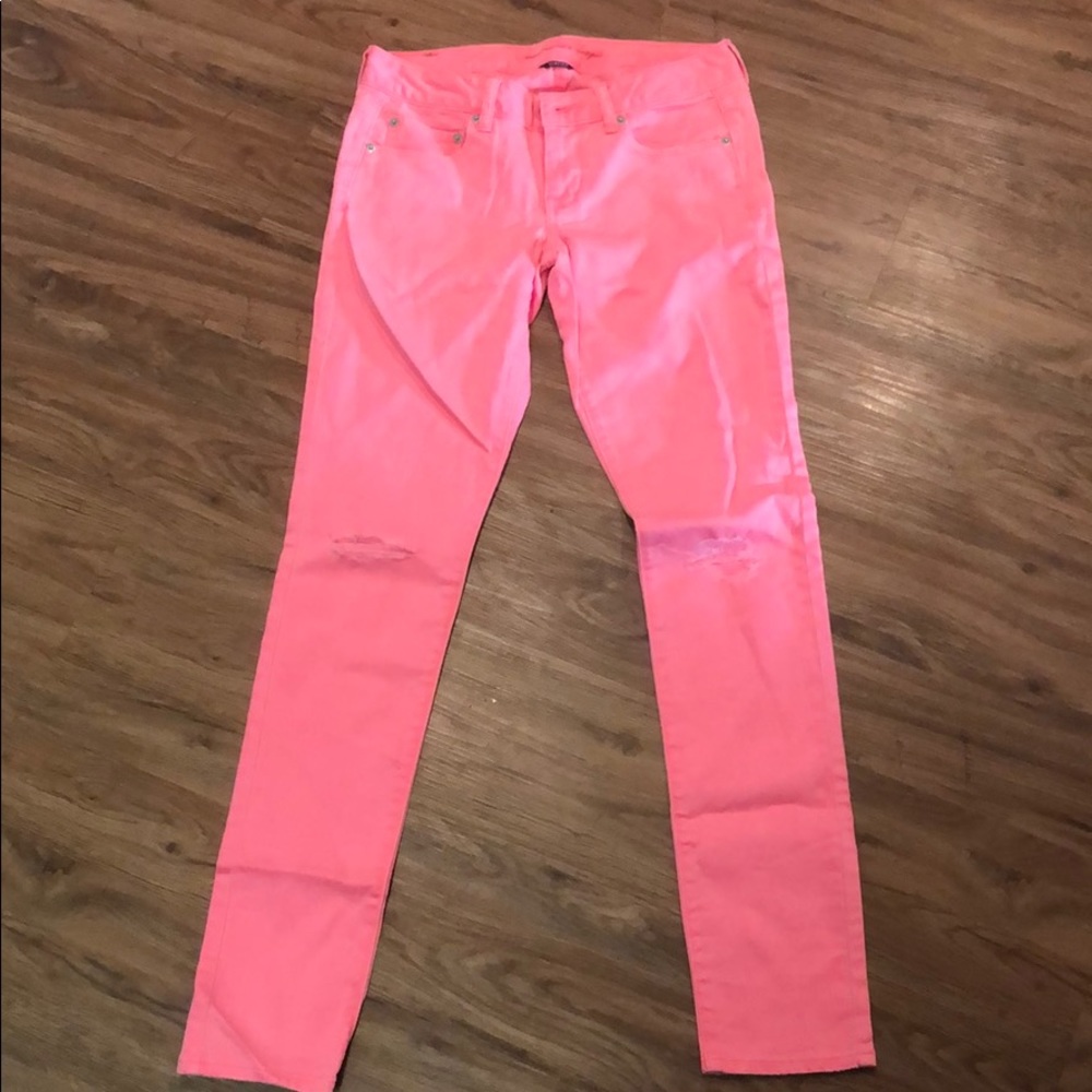 American Eagle skinny pink jeans!